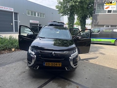 Mitsubishi Outlander - 2.4 PHEV 4Wd Nap/Full option/Schuifdak/360camera
