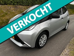Toyota Aygo - 1.0 VVT-i x-fun, 50.647 Km Nap, Airco, Cruise, Bt telefoon, Centraal, Hoogte stuur, Audio,