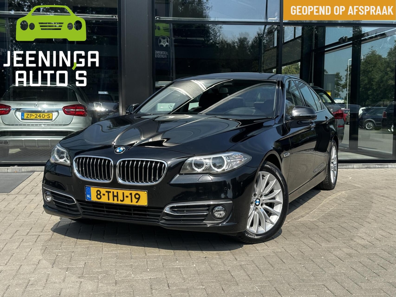 BMW 5-serie - 520i High Executive | Leder | Comfort | Trekhaak - AutoWereld.nl