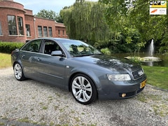 Audi A4 Limousine - 3.0 quattro Exclusive