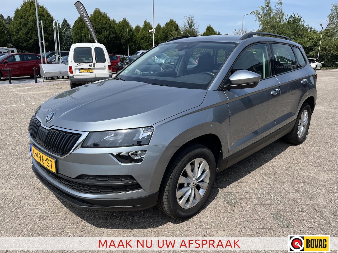 Skoda Karoq - 1.0 TSI Business Edition 110pk | Adaptive | Carplay | Clima - AutoWereld.nl