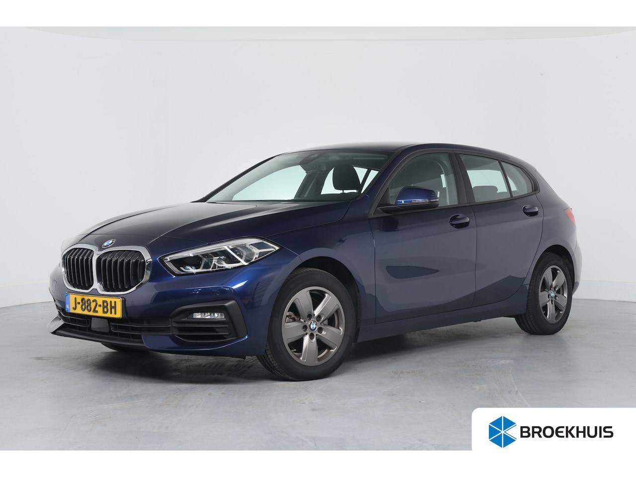 BMW 1-serie - 118i Executive Edition | 1e Eigenaar! | Dealer Onderhouden! | Navi | Clima | LED | parkeer - AutoWereld.nl