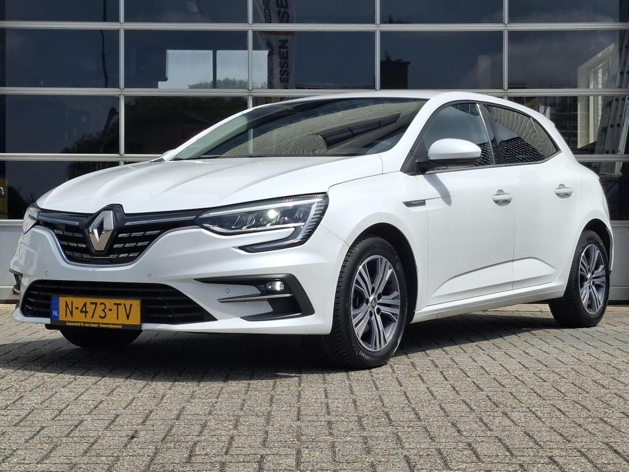 Renault Mégane - 1.3 TCe 140 EDC Intens - AutoWereld.nl