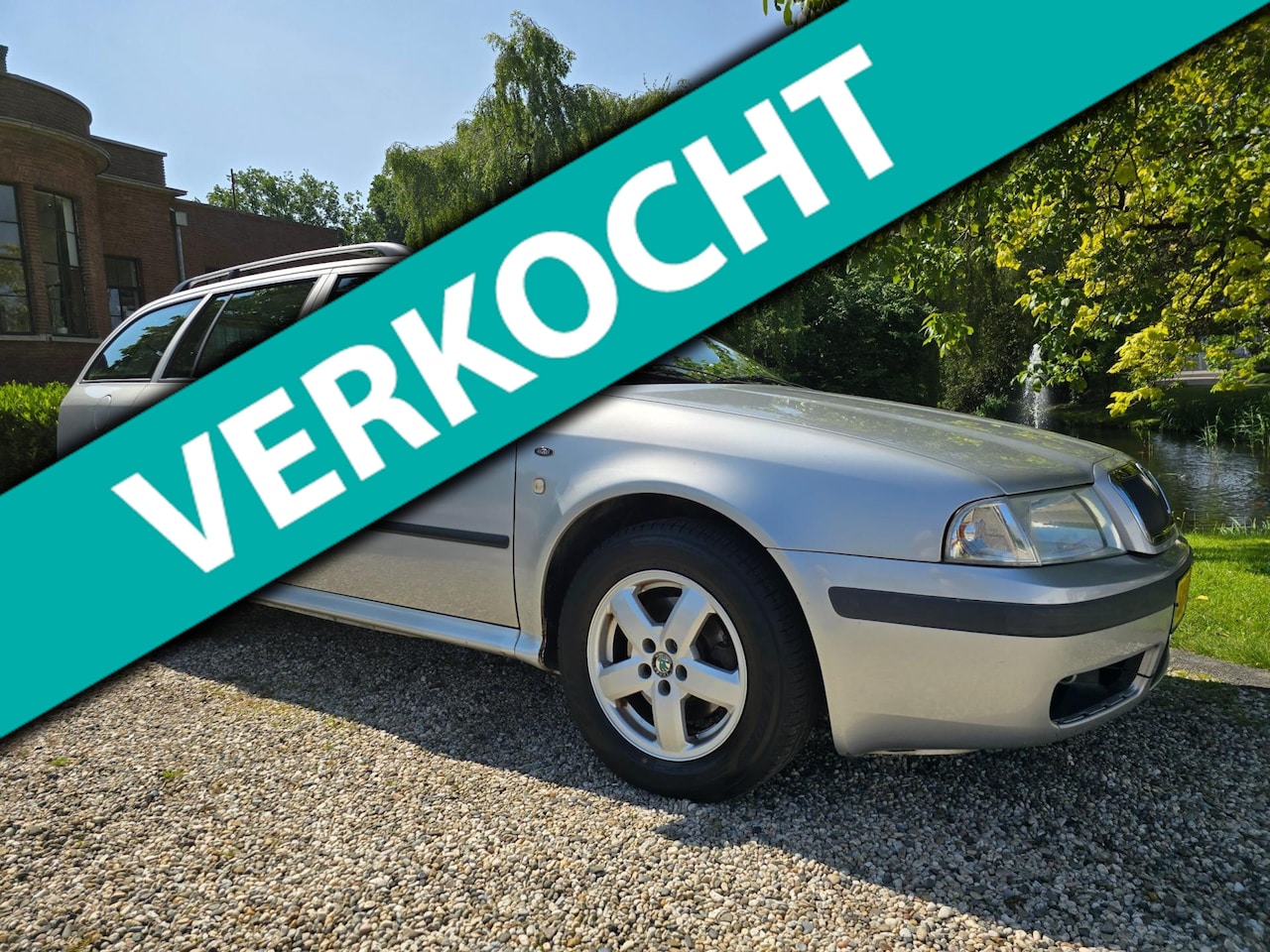 Skoda Octavia Combi - 2.0 Elegance AIRCO *apk:01-2026* - AutoWereld.nl