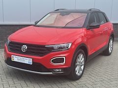Volkswagen T-Roc - 1.5 TSI Style | Carplay | Adaptive CC | Sport | Interesse, Proefrit? Bel of app met: 06-24