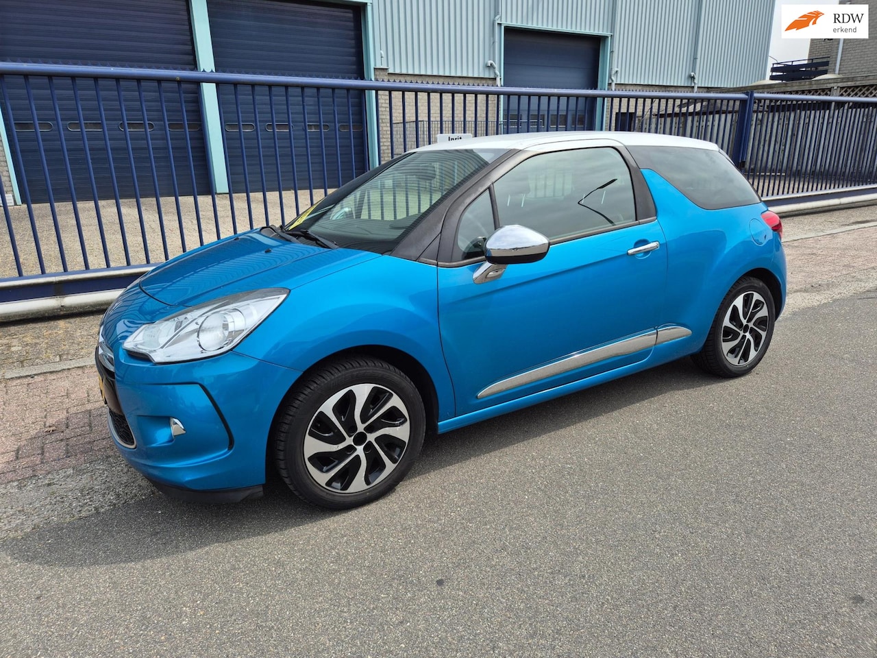 Citroën DS3 - 1.4 e-HDi Business AUT. *194.640 KM*CLIMA*NAVI - AutoWereld.nl