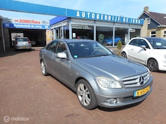 Mercedes-Benz C-klasse - 200 K Avantgarde AUTOMAAT+TREKHAAK+LEER+CRUISE