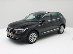 Volkswagen Tiguan - 1.5 TSI Life Business 150PK Aut. Dig.Cockp./Navi