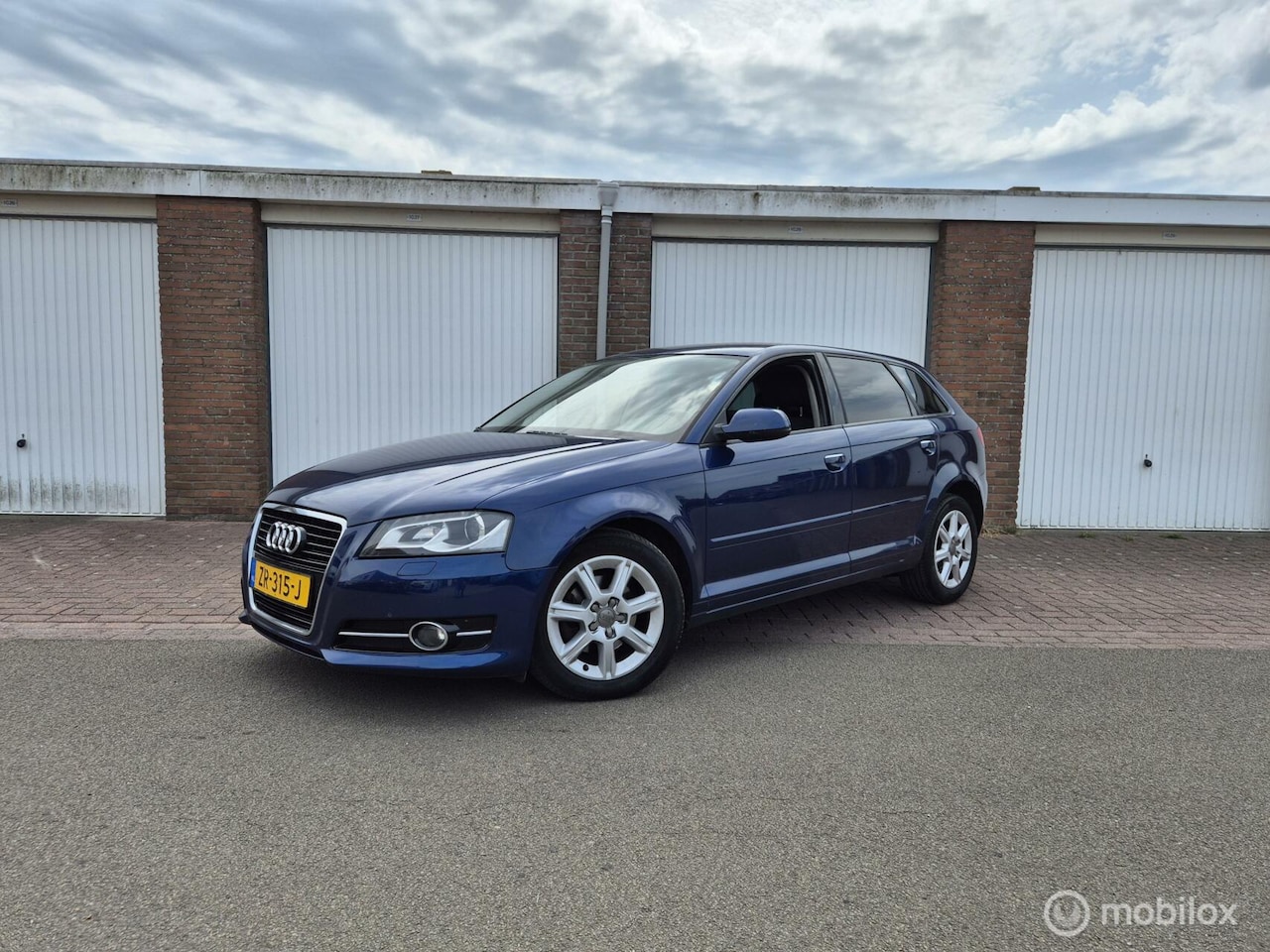 Audi A3 Sportback - 1.4 TFSI / Nieuwe Ketting / Nieuwe Versnellingsbak /5-Deurs / Stoelverwarming / Parkeersen - AutoWereld.nl