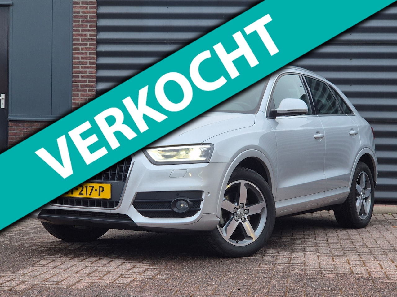 Audi Q3 - 2.0 TFSI Quattro S-Edition Trekhaak / Navigatie / bijzonder mooie staat. - AutoWereld.nl