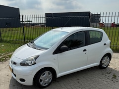 Toyota Aygo - 1.0-12V Access