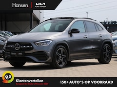 Mercedes-Benz GLA-Klasse - 180 AMG Line I Panoramadak I Trekhaak I Leder I Widescreen