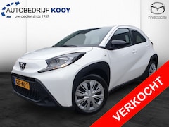 Toyota Aygo X - 1.0 VVT-i Business Edition / Camera / Airco / Stoel verw