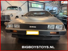 DeLorean DMC