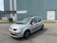 Renault Modus - 1.2-16V Air 75 PK. Zuinige en fijn rijdende auto
