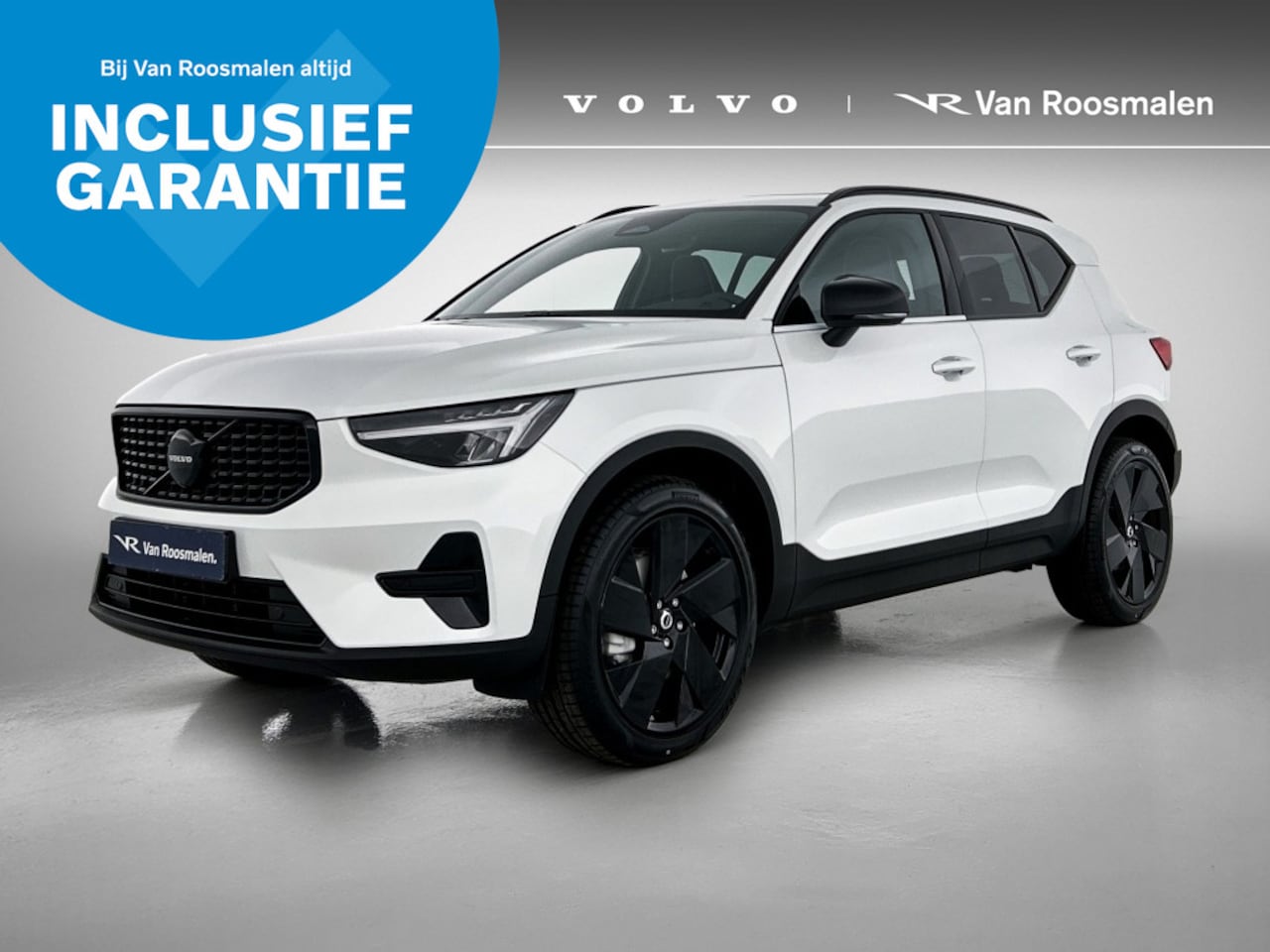 Volvo XC40 - XC40 B4 Plus Black Edition | Panoramadak | Nubuck bekleding - AutoWereld.nl