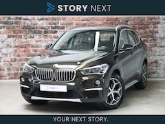 BMW X1 - sDrive18i Executive xLine Automaat / Navigatie / Cruise Control / Parkeersensoren / Stoelv