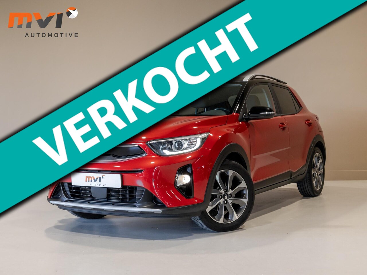 Kia Stonic - 1.0 T-GDi DynamicPlusLine / 100pk / Trekhaak / Apple CarPlay / Achteruitrij camera / - AutoWereld.nl