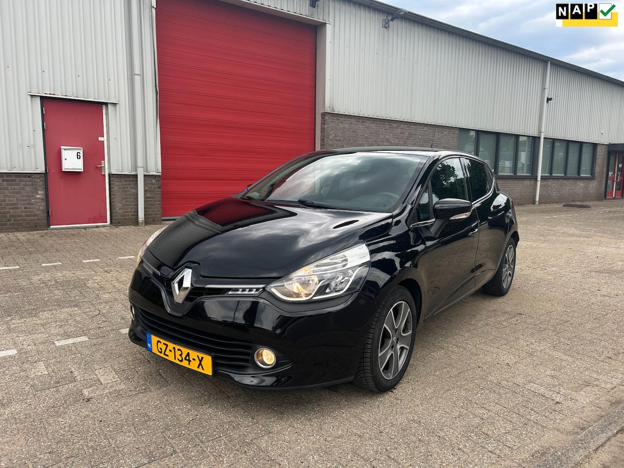 Renault Clio - 0.9 TCe ECO Night&Day Nieuwe motor/bak. - AutoWereld.nl