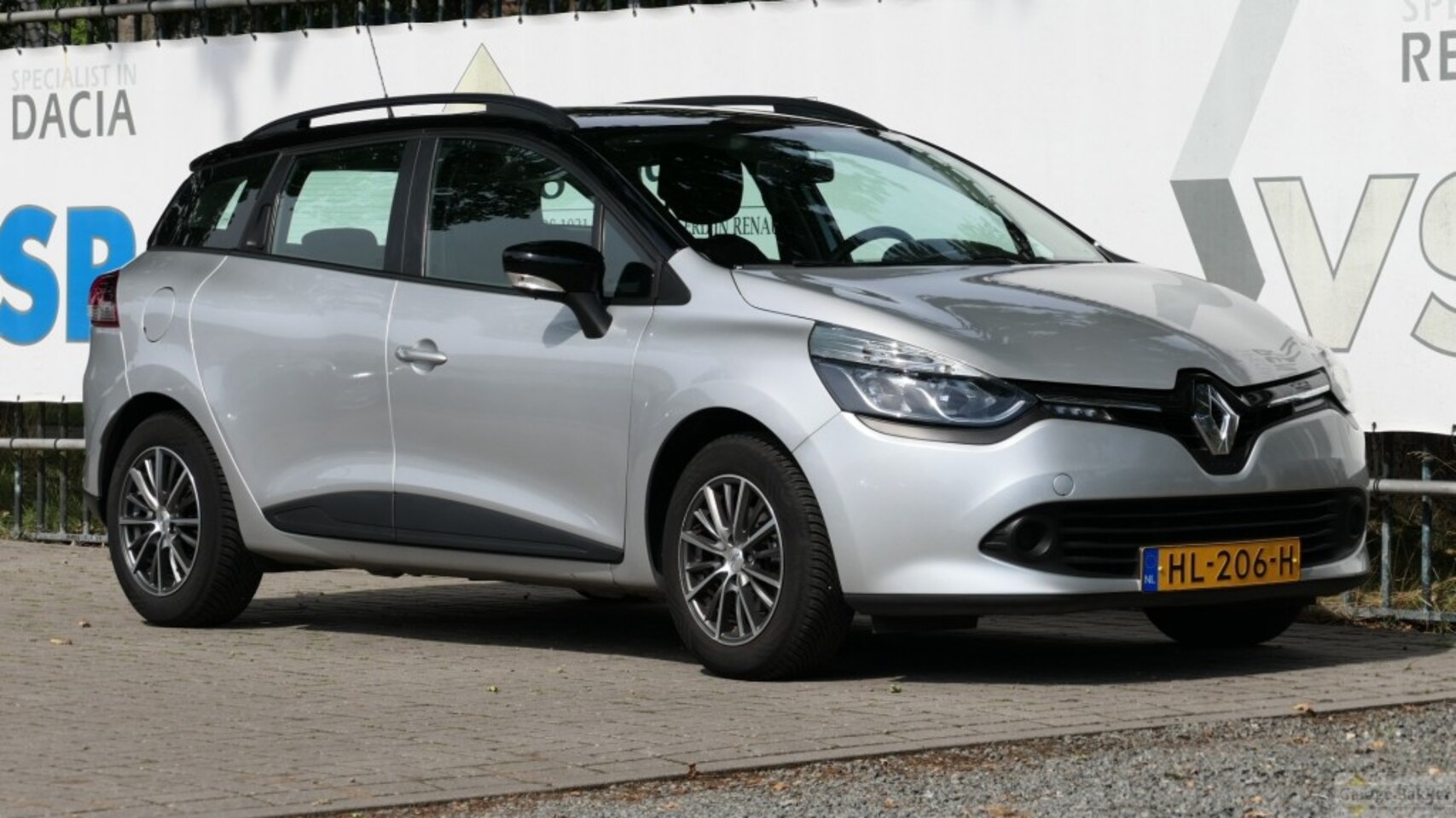 Renault Clio Estate - Estate TCe 90 Expression - AutoWereld.nl