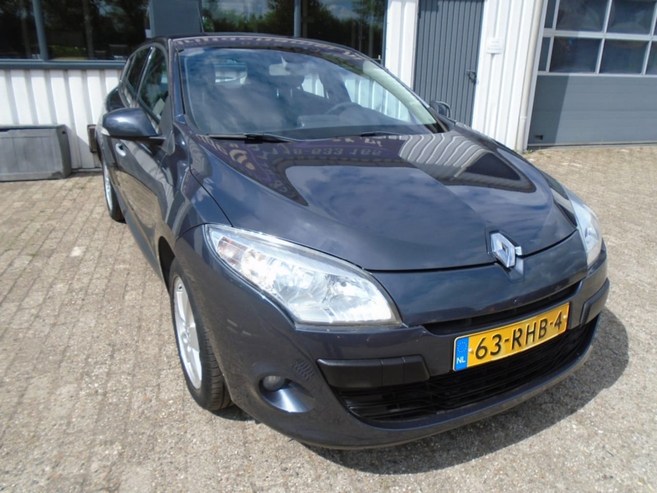 Renault Mégane - 1.6 Dynamique E85 1.6 DYNAMIQUE E85 - AutoWereld.nl