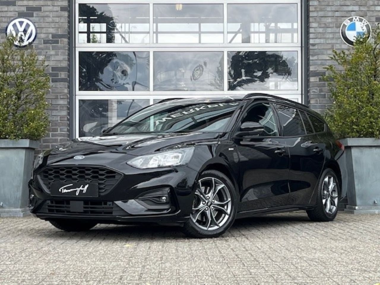 Ford Focus Wagon - WAGON 1.0 ECOB. ST-LINE AUT. NAVI - CAMERA - TREKH. - AutoWereld.nl