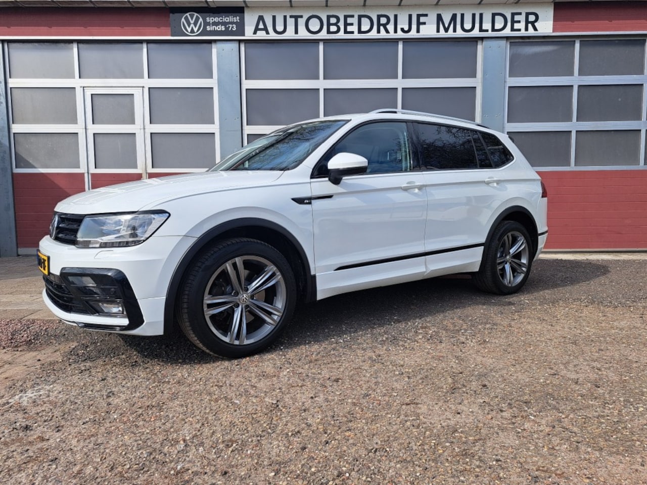 Volkswagen Tiguan Allspace - 2.0 TDI 190 Pk !! R-line Black Edition 4Motion Dsg-7 - AutoWereld.nl
