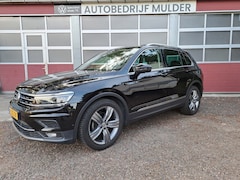 Volkswagen Tiguan - 1.5 TSI 150 Pk ACT Highline Dsg-7 Pano Digitaal dashboard