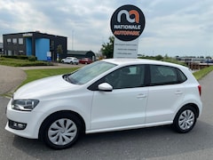 Volkswagen Polo - 2012 * 1.2 TSI BlueMotion Comfortline * AIRCO * ELEC. RAMEN