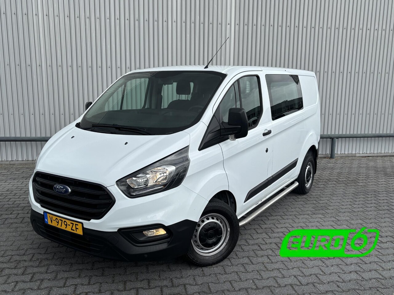 Ford Transit Custom - 280 2.0 TDCI L1H1 Ambiente*A/C*DUBBELCABINE* - AutoWereld.nl