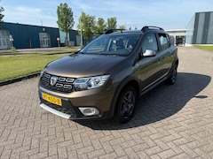 Dacia Sandero Stepway - 0.9 TCe SL Automaat