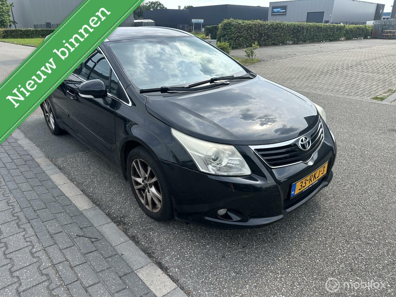 Toyota Avensis - 1.8 VVTi Business Limited 1.8 VVTi Business Limited - AutoWereld.nl
