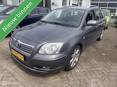 Toyota Avensis Wagon - 2.0 VVTi Linea Luna