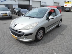 Peugeot 207 - 1.4 Color-line