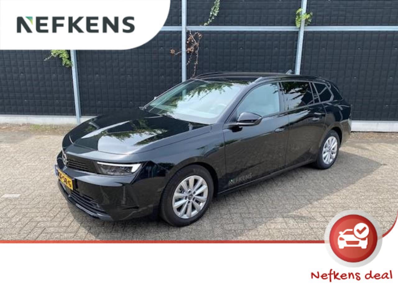 Opel Astra Sports Tourer - SW Business Edition 110 pk | Navigatie | Achteruitrijcamera | Parkeersensoren Voor en Acht - AutoWereld.nl