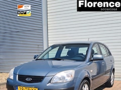Kia Rio - 1.4 LXE AUTOMAAT APK Airco Meeneemprijs