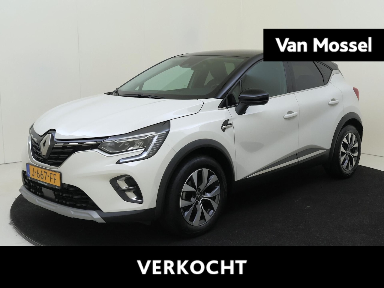 Renault Captur - 1.0 TCe 100 Intens | 1e Eigenaar / Navi / Camera / Airco / Trekhaak - AutoWereld.nl
