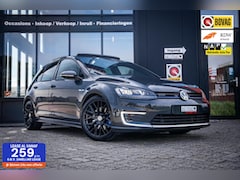 Volkswagen Golf - 1.4 TSI GTE*PANO*LEDER*KEYLESS*CARPLAY*NAP