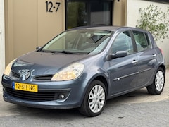 Renault Clio - 1.4-16V|Dynamique|Luxe|Keyles|climatronic