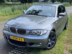 BMW 1-serie - 118D / MPAKKET / 17 INCH / NAVI / XENON