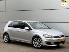 Volkswagen Golf - 1.0 TSI Comfortline 1e Eignr |Camera |Xenon |Led |Stoelverw |Park Sensor |Trekhaak |Lmv |N