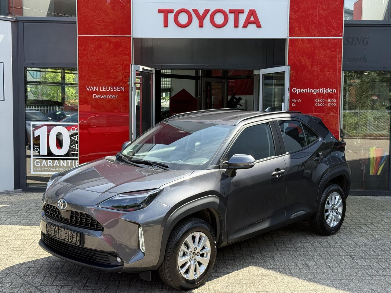 Toyota Yaris Cross - 1.5 Hybrid 115 Dynamic ACHTERUITRIJCAMERA BLUETOOTH CLIMA CONTROL STOEL/STUURVERWARM NAVIG - AutoWereld.nl