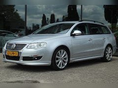 Volkswagen Passat Variant - 1.6 TDI BLUEMOTION | TREKHAAK | CRUISE | CLIMATE CONTROL | NAVI | PDC