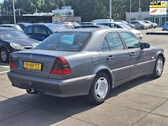 Mercedes-Benz C-klasse - €2500, - 180 Classic Apk Originele kilometers Sedan Apk