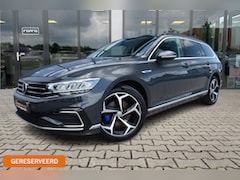Volkswagen Passat Variant - 1.4 TSI PHEV GTE Business | Virtual Cockpit | Camera | 18 Inch |