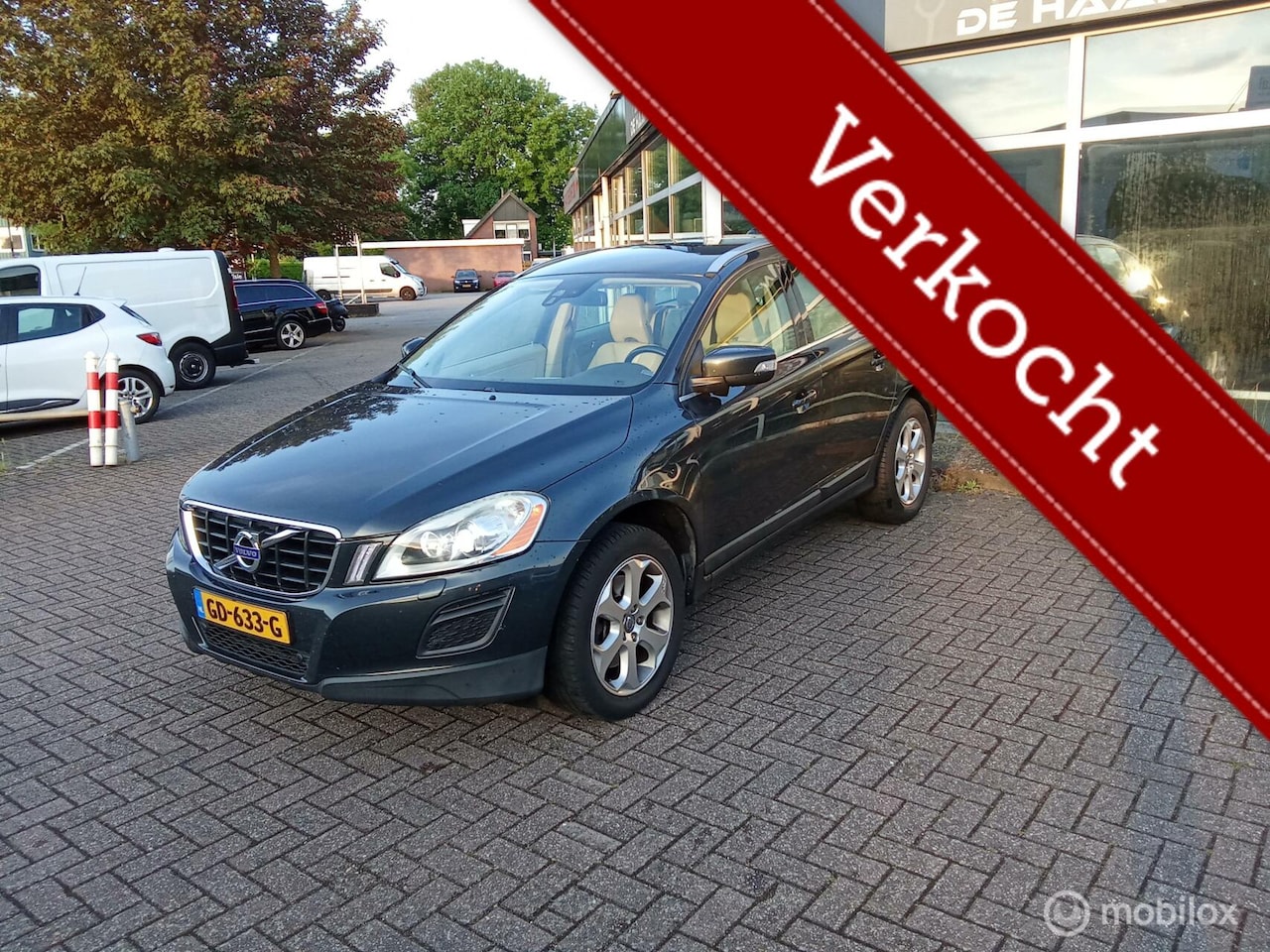 Volvo XC60 - Met NWE APK AUTOMAAT 2.0T Summum - AutoWereld.nl