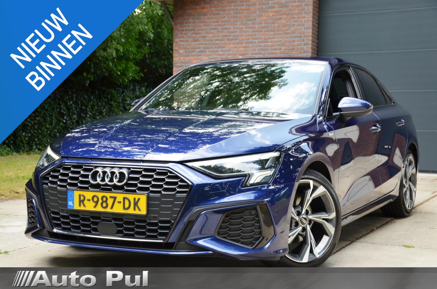 Audi A3 Limousine - 35 TFSI S edition Automaat/Navi/Pdc/Ecc/Virtual cockpit/Privacy glass/Cr-Controle/18-Inch - AutoWereld.nl