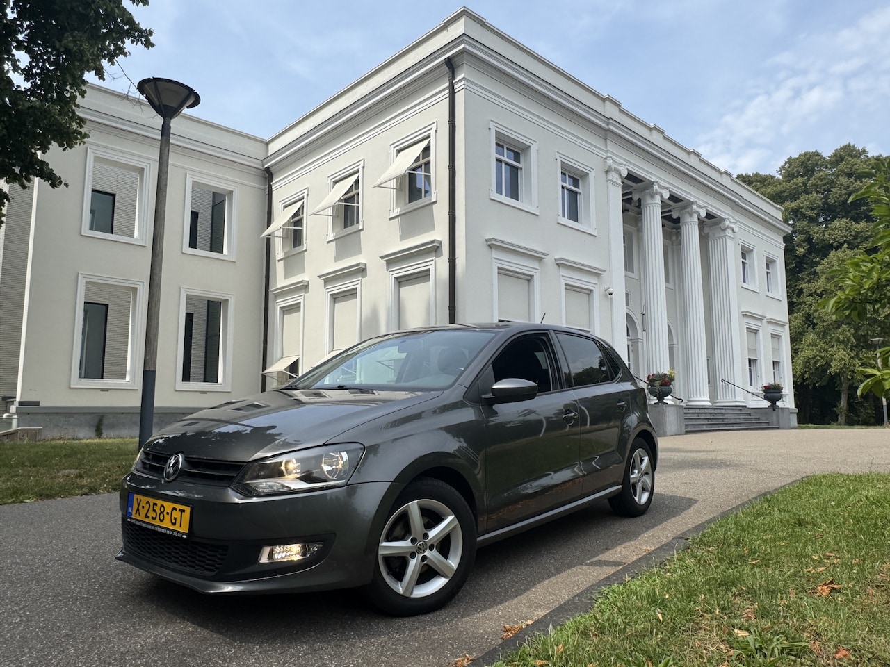 Volkswagen Polo - 1.4-16V Highline 1.4-16V Highline, 5 DEURS - AutoWereld.nl