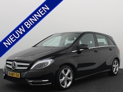 Mercedes-Benz B-klasse - 180 Prestige Comfort AUTOMAAT / XENON / NAVI / AIRCO / PDC / CRUISE / BLUETOOTH / NL-AUTO