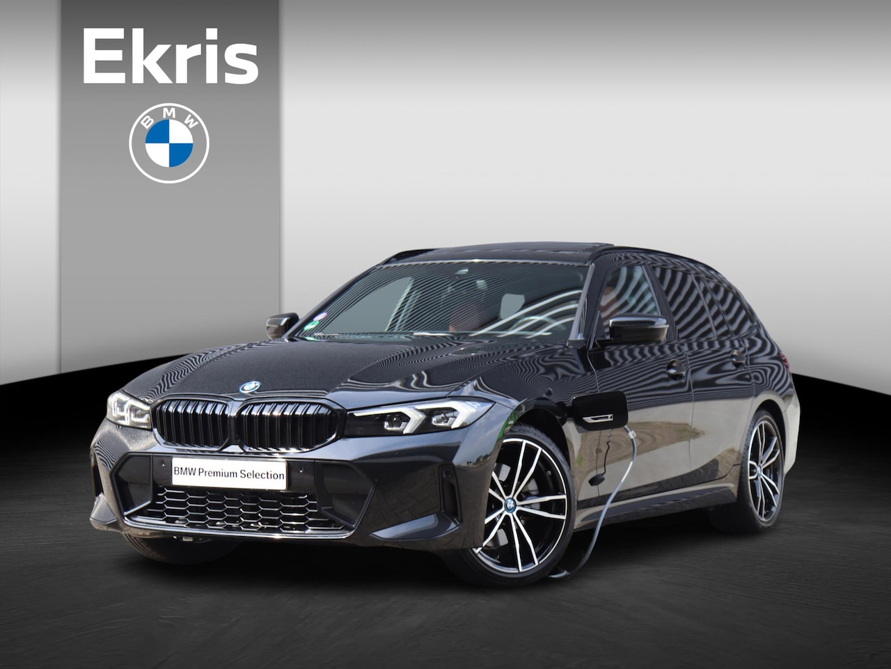 BMW 3-serie Touring - 320e | High Executive | M Sportpakket | Panodak | Hi-Fi | Getint Glas | 19'' LMV - AutoWereld.nl